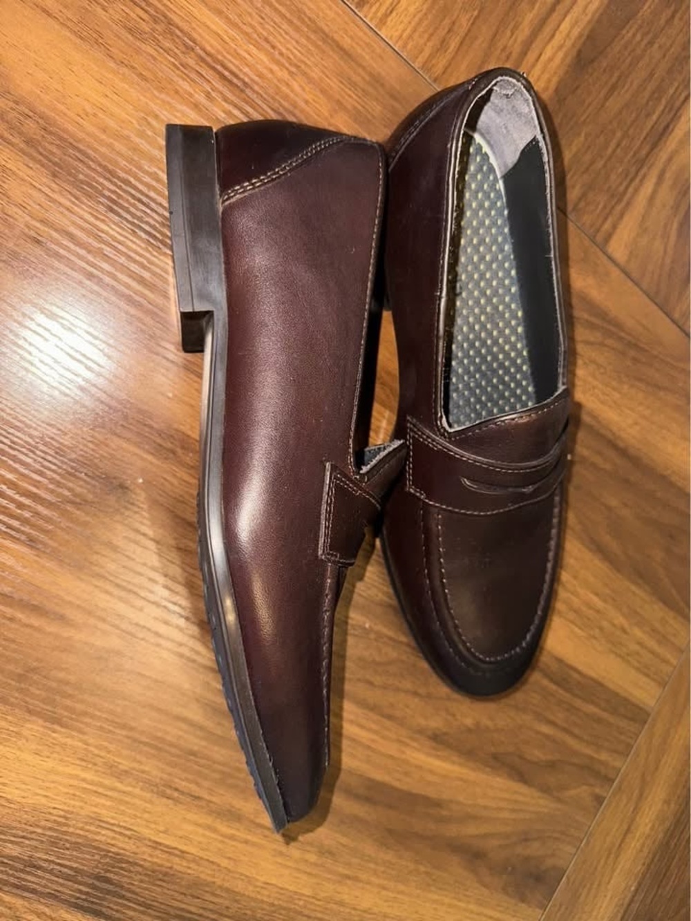 Aldo Men's Burgundy Leather Penny Loafers - size 8 US mens